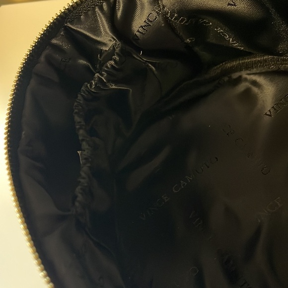 Vince Camuto, multicolor sequin train case style, cosmetics bag, new - Picture 8 of 11